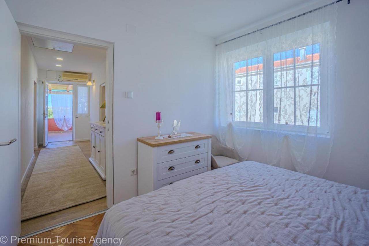 Sunset Apartment With Sea View Povljana Ngoại thất bức ảnh